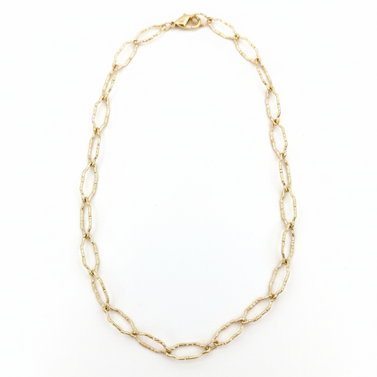 Collier Louise fond blanc