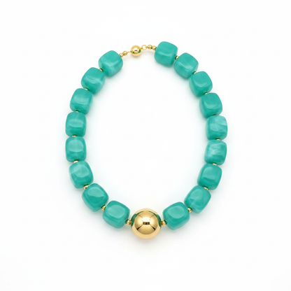 Monaco turquoise fond blanc