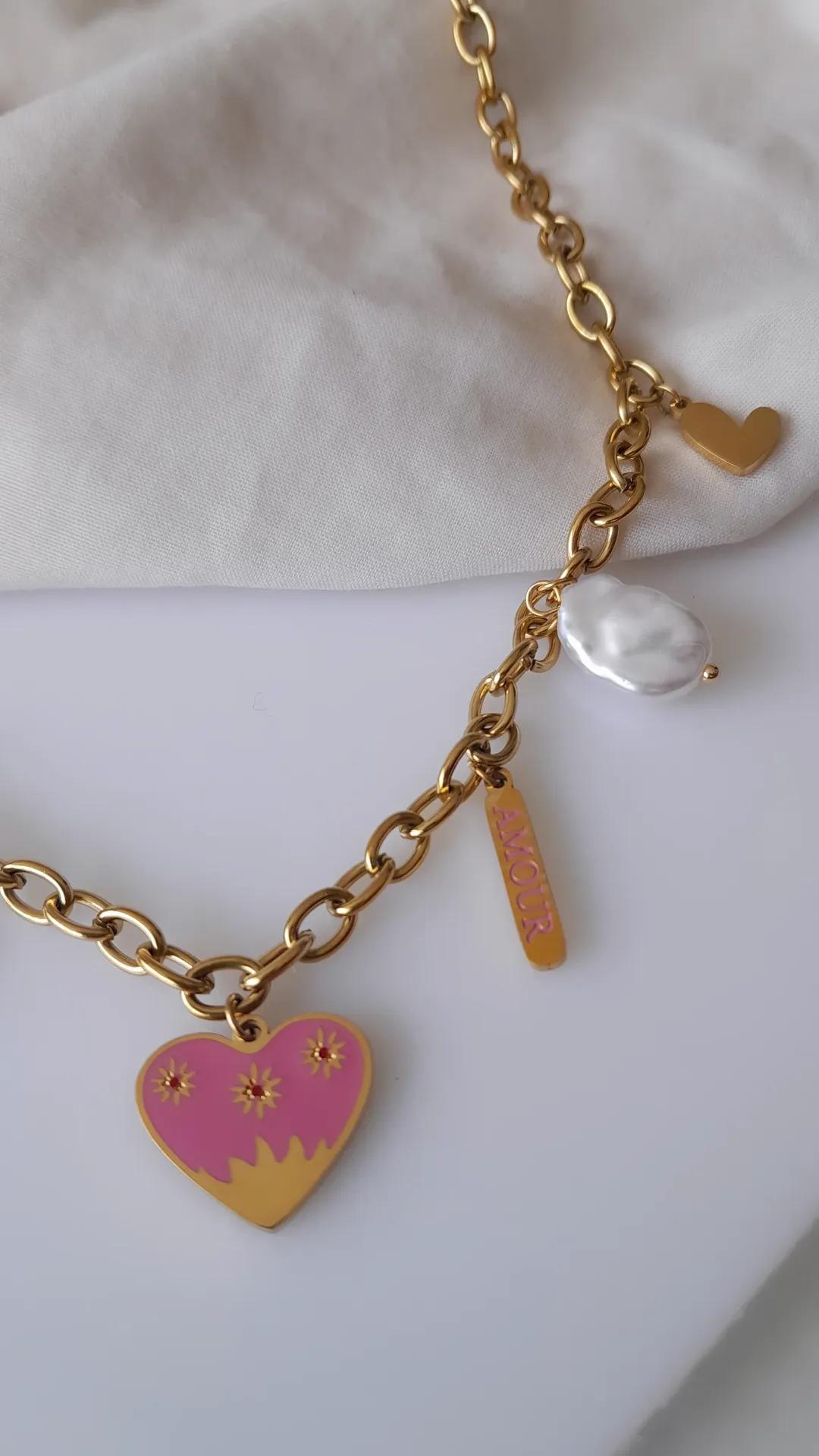 Collier Rosa