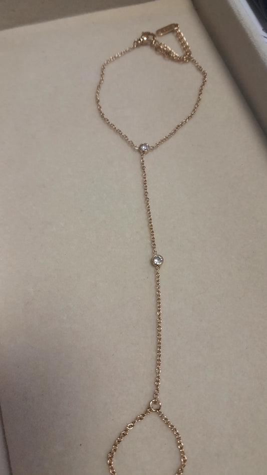 Chaîne de main Betty