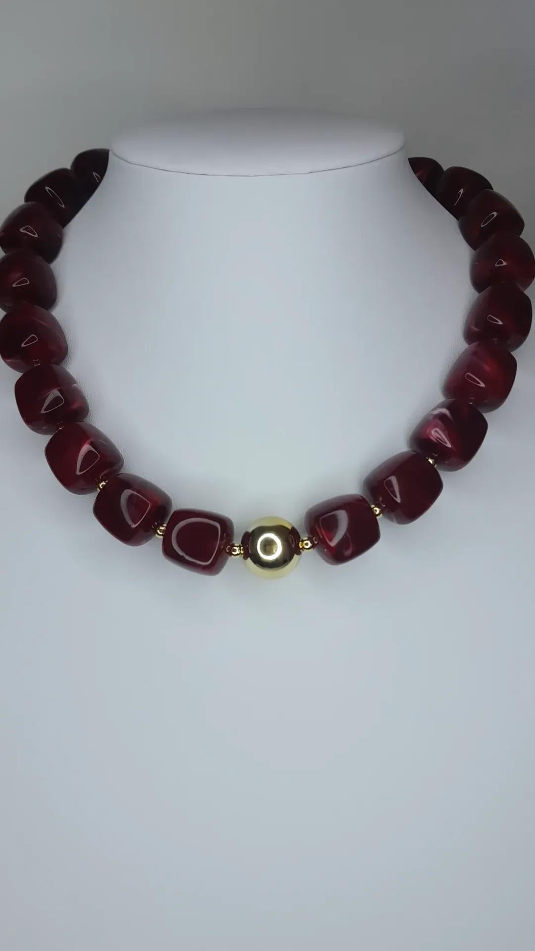 Collier Monaco