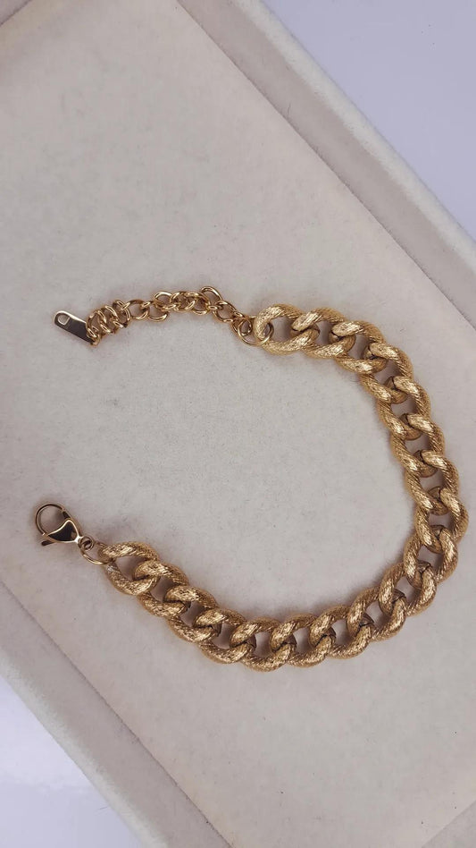 Bracelet Line